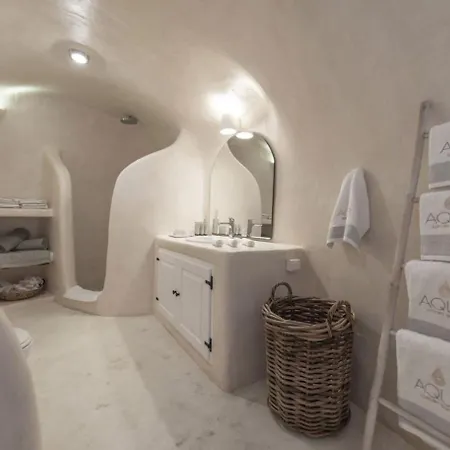 Ξενοδοχείο με διαμερίσματα Aqua Luxury By Nomee Hospitality Group