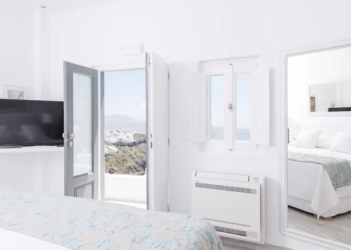 Aqua Luxury By Nomee Hospitality Group 5* Imerovigli (Santorini)