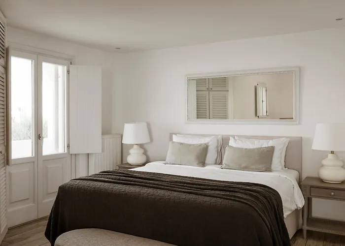 Aqua Luxury By Nomee Hospitality Group Imerovigli (Santorini)