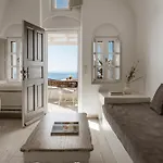Aqua Luxury By Nomée Hospitality Group