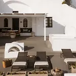 Aqua Luxury By Nomee Hospitality Group 5*