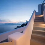 Aqua Luxury By Nomee Hospitality Group