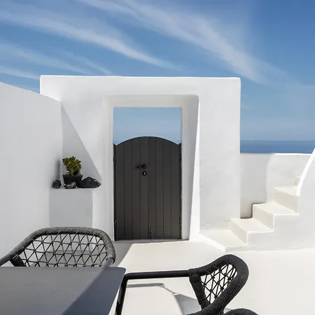 Aqua Luxury By Nomee Hospitality Group