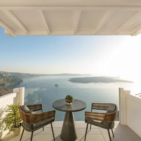 Aqua Luxury By Nomee Hospitality Group