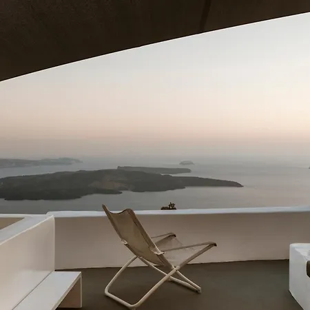 Aqua Luxury By Nomee Hospitality Group