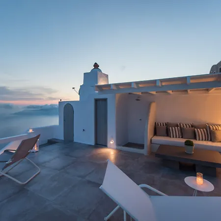 Aqua Luxury By Nomee Hospitality Group