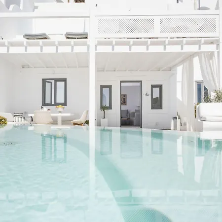 Aqua Luxury By Nomee Hospitality Group 5*