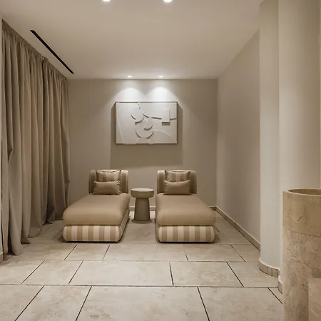 Aqua Luxury By Nomee Hospitality Group Imerovigli (Santorini)