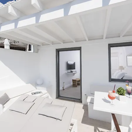 Lägenhetshotell Aqua Luxury By Nomee Hospitality Group