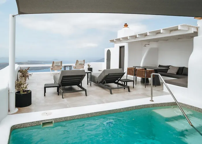 Aqua Luxury By Nomee Hospitality Group Aparthotel