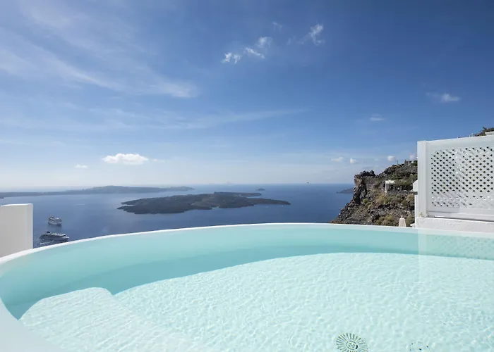 Aqua Luxury By Nomee Hospitality Group 5*